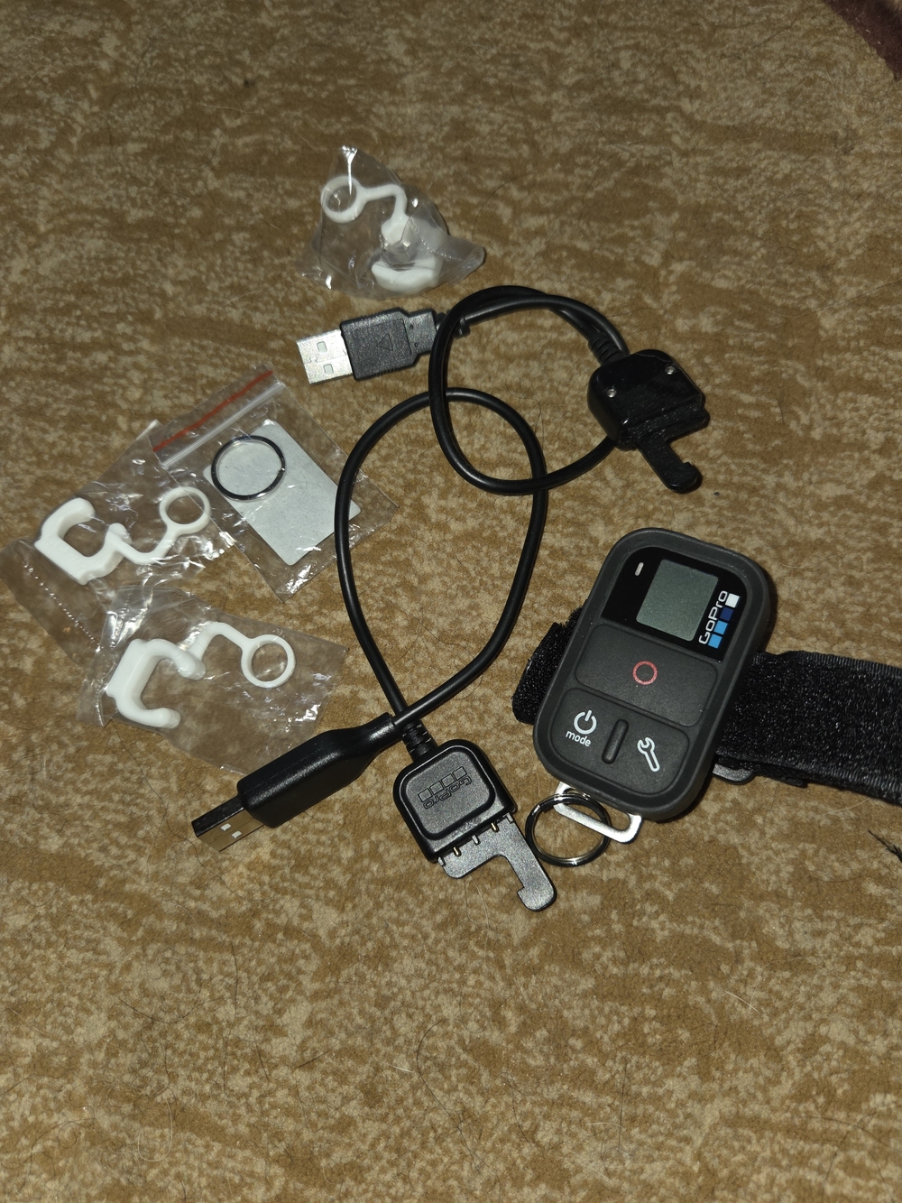 GoPro Black Smart Remote Control (Wearable)